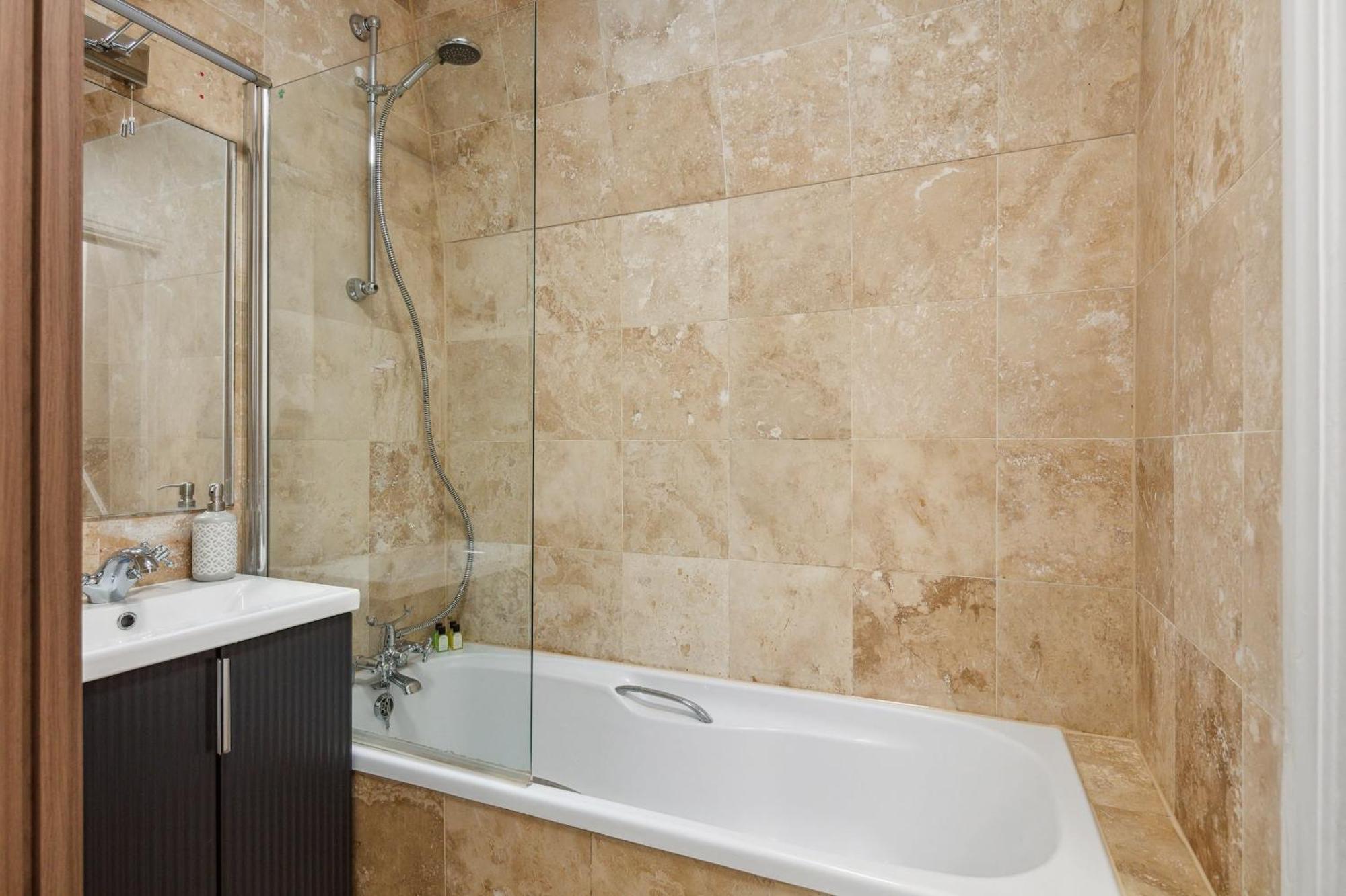 The Heart Of Westminster - 2Br - Cityapartmentstay لندن المظهر الخارجي الصورة